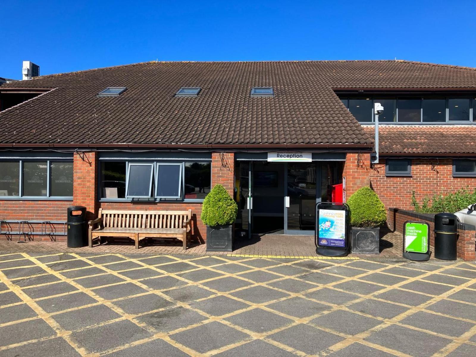 Seabreeze, Utopia, Walking Distance To Beach, 5 Star Shorefield Country Park, Milford On Sea, Shorefield Road, So41 0Lh, United Kingdom Экстерьер фото